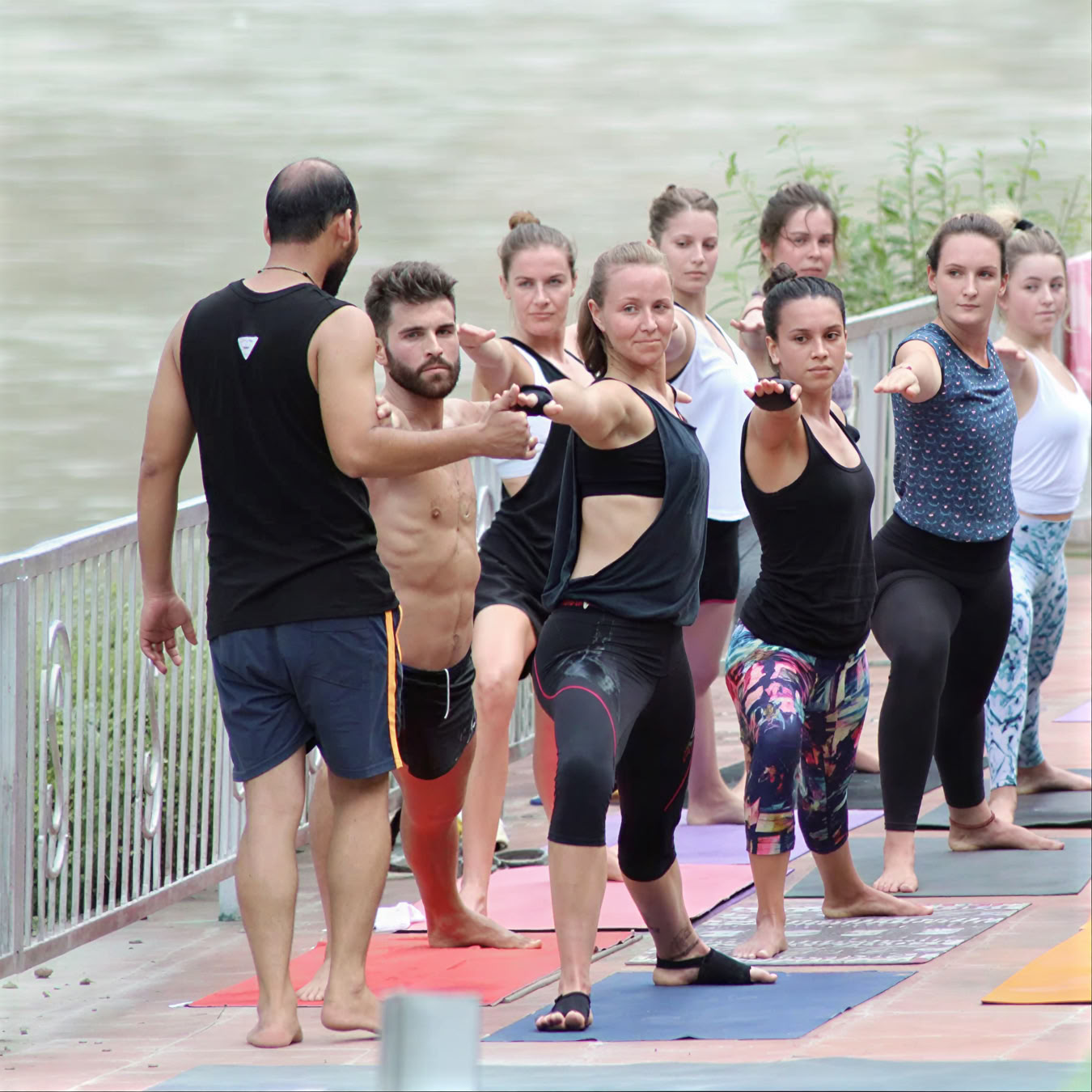 Formación de profesores de Ashtanga Vinyasa Yoga en Rishikesh