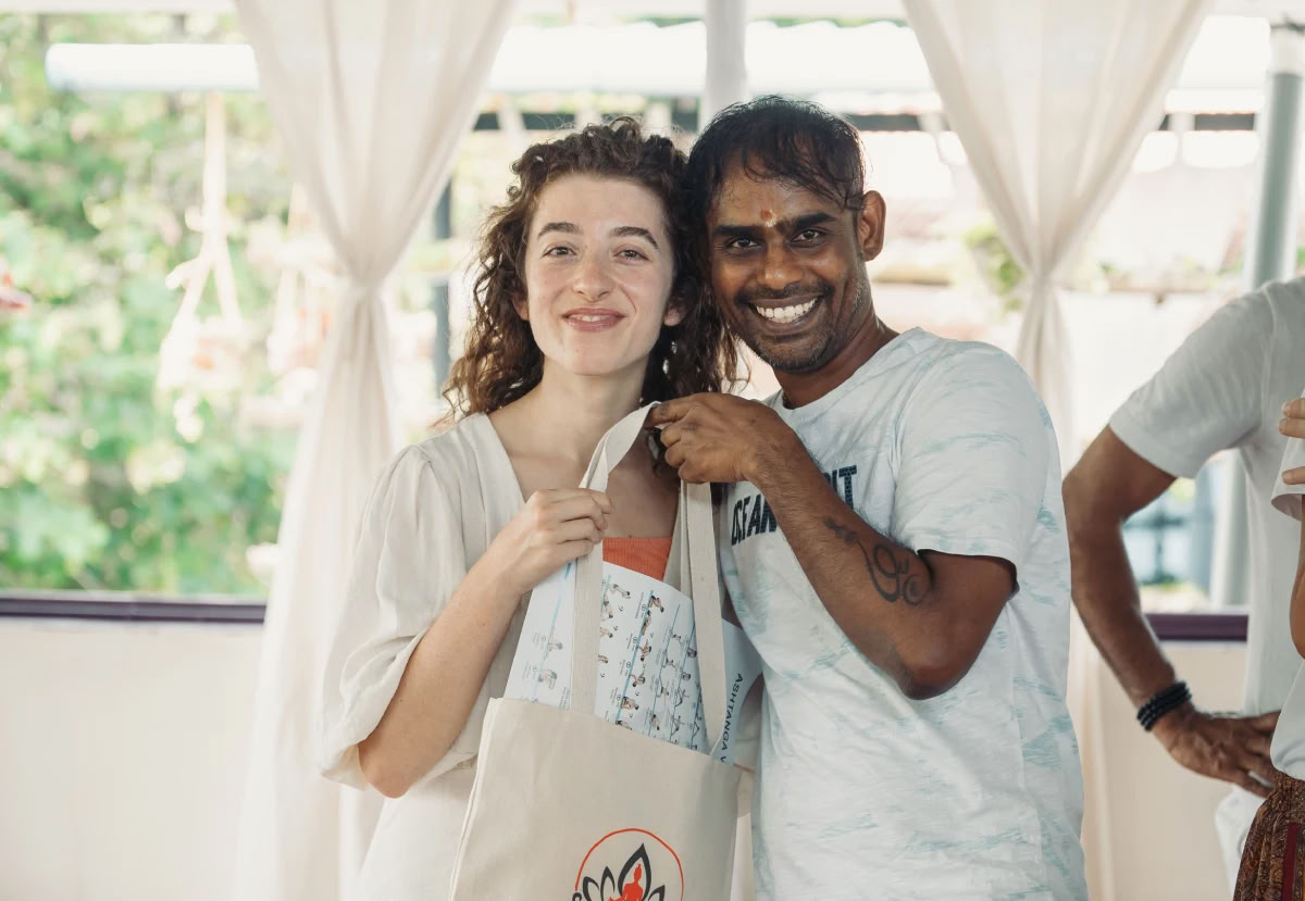 14 días de Despertar Espiritual y Retiro de Yoga en Varkala, Kerala