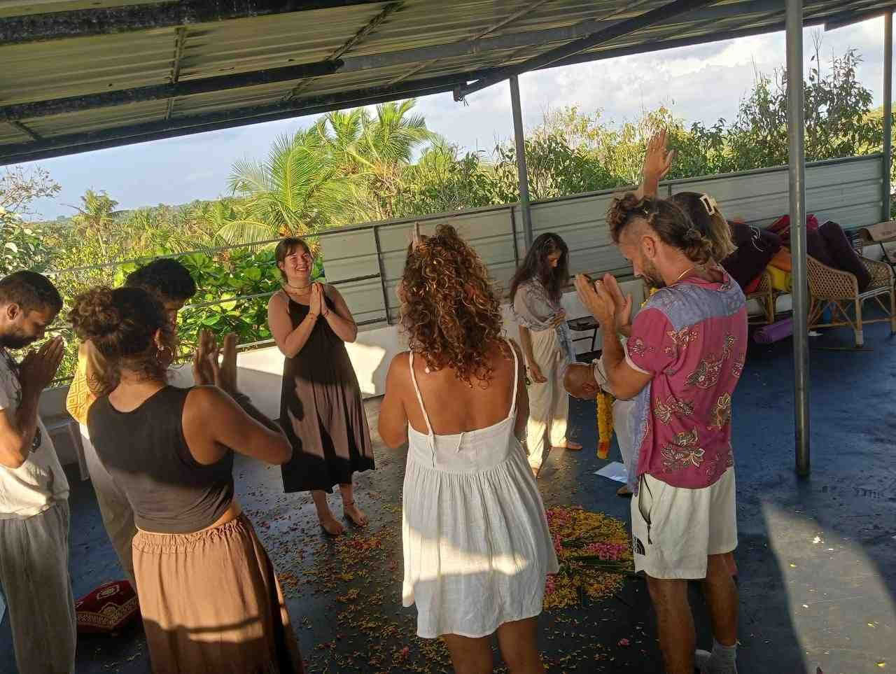 Curso de formación de profesores de yoga de 500 horas en Kerala