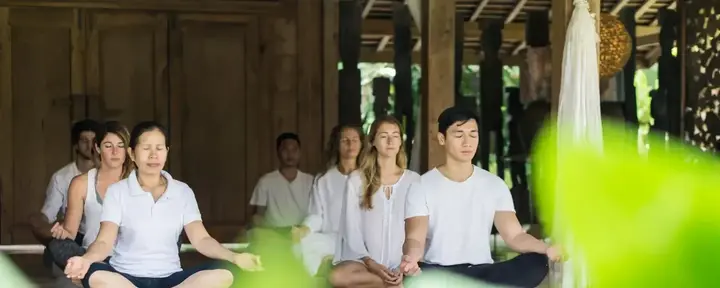 3 noches de meditación zen y bienestar