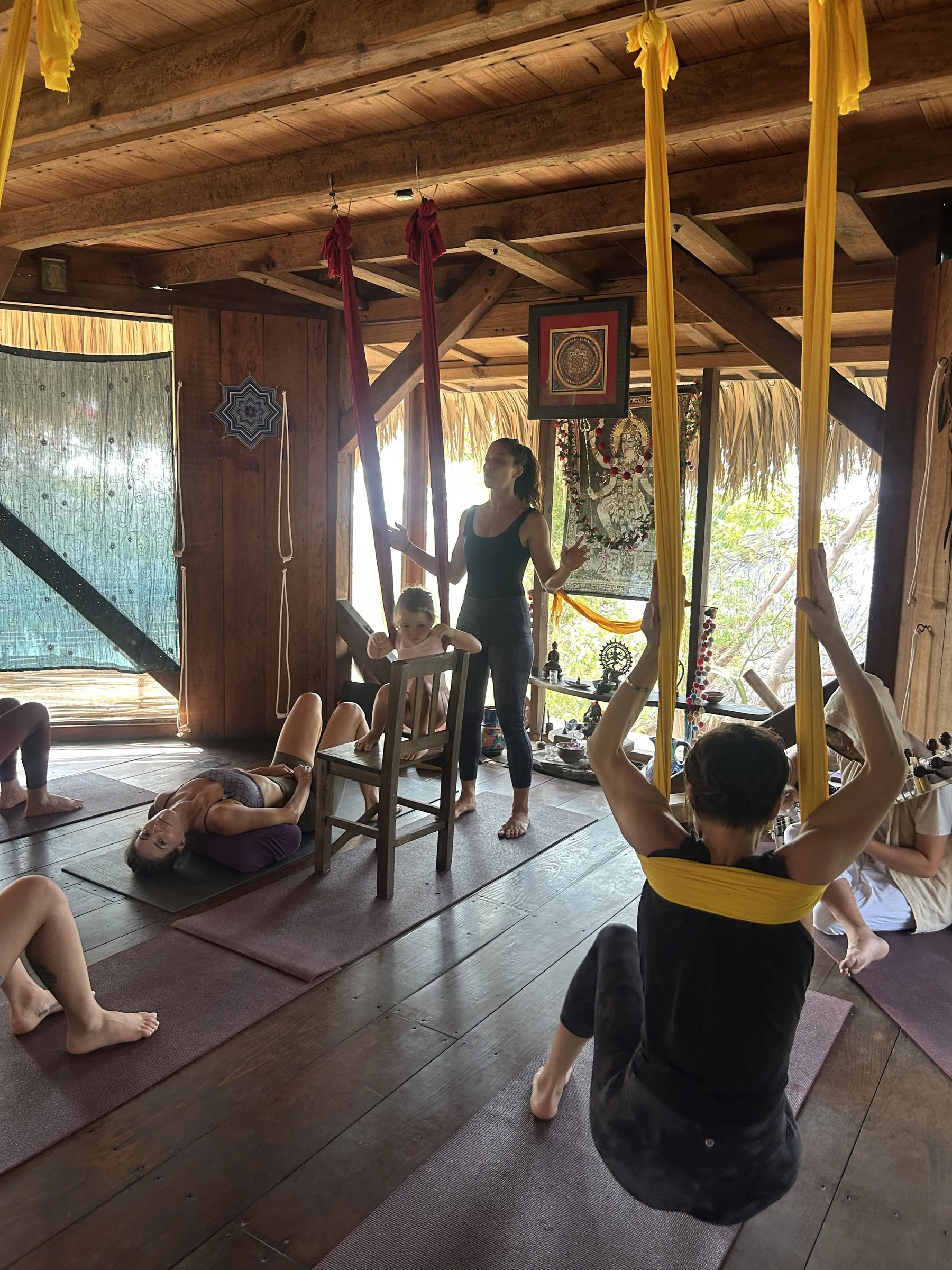 Senderismo, Yoga y Exploración Espiritual