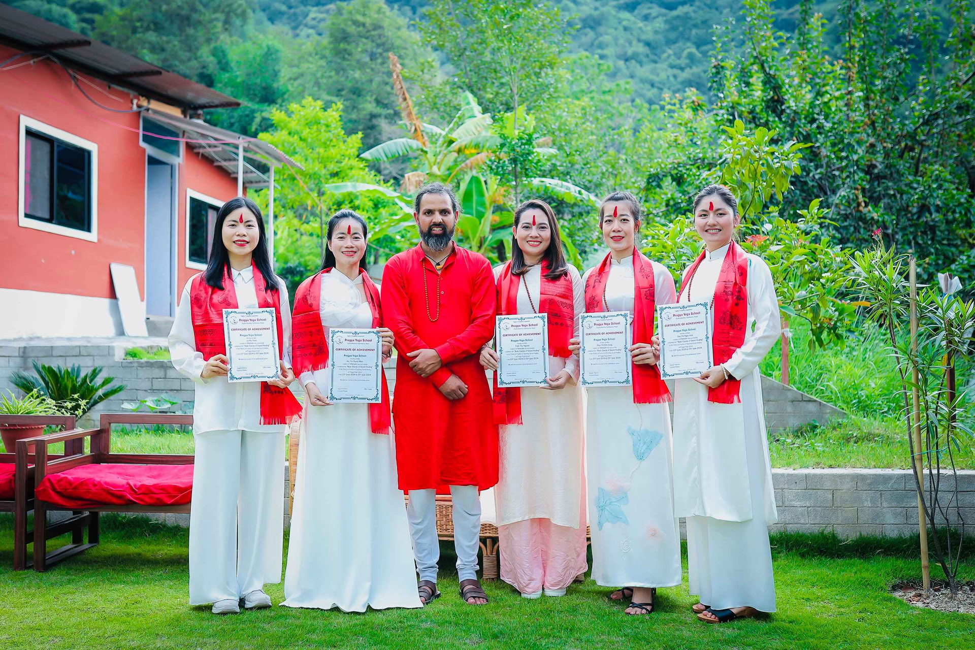 200 Horas de Formación de Profesores de Yoga en Nepal