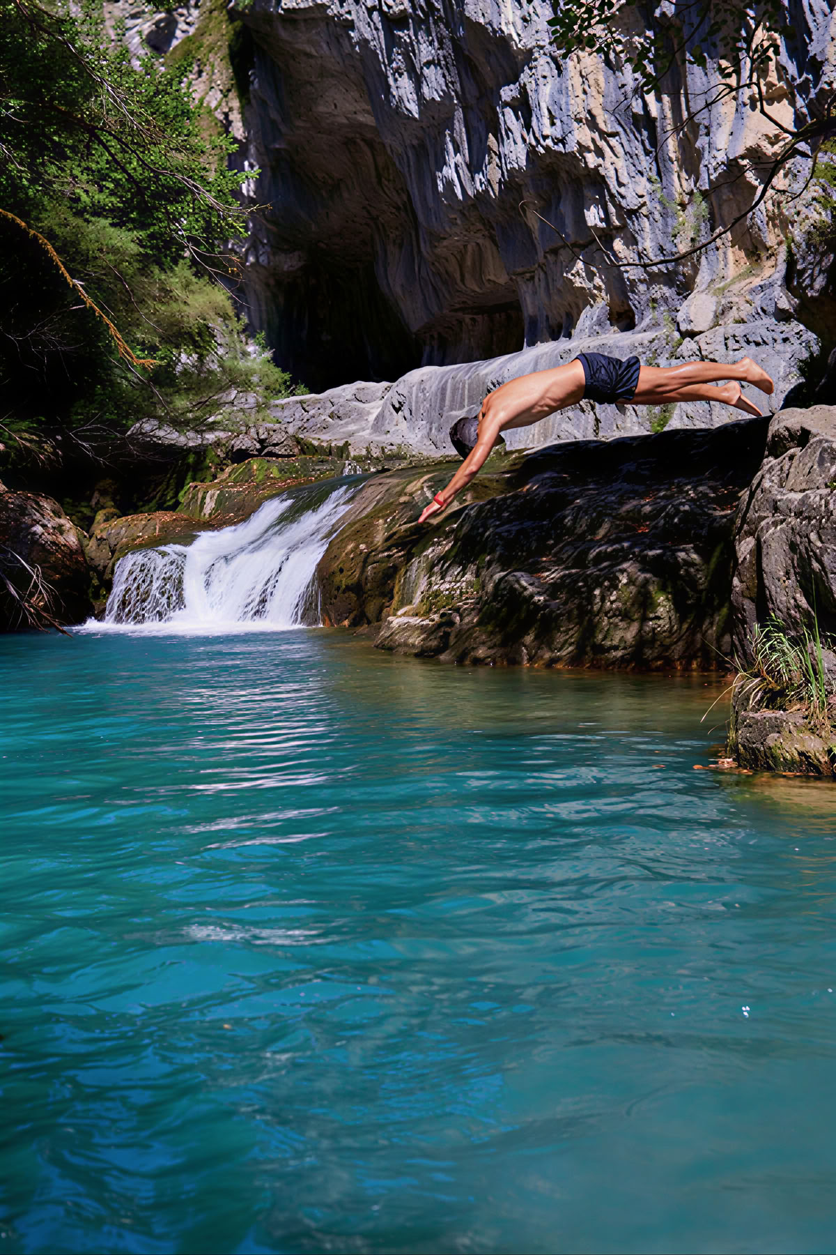 Beginning Anew : Yoga, Mindfulness, Art & Nature Retiro