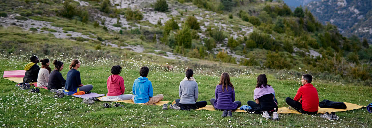 Reverencia por la vida: Retiro de yoga, mindfulness y senderismo