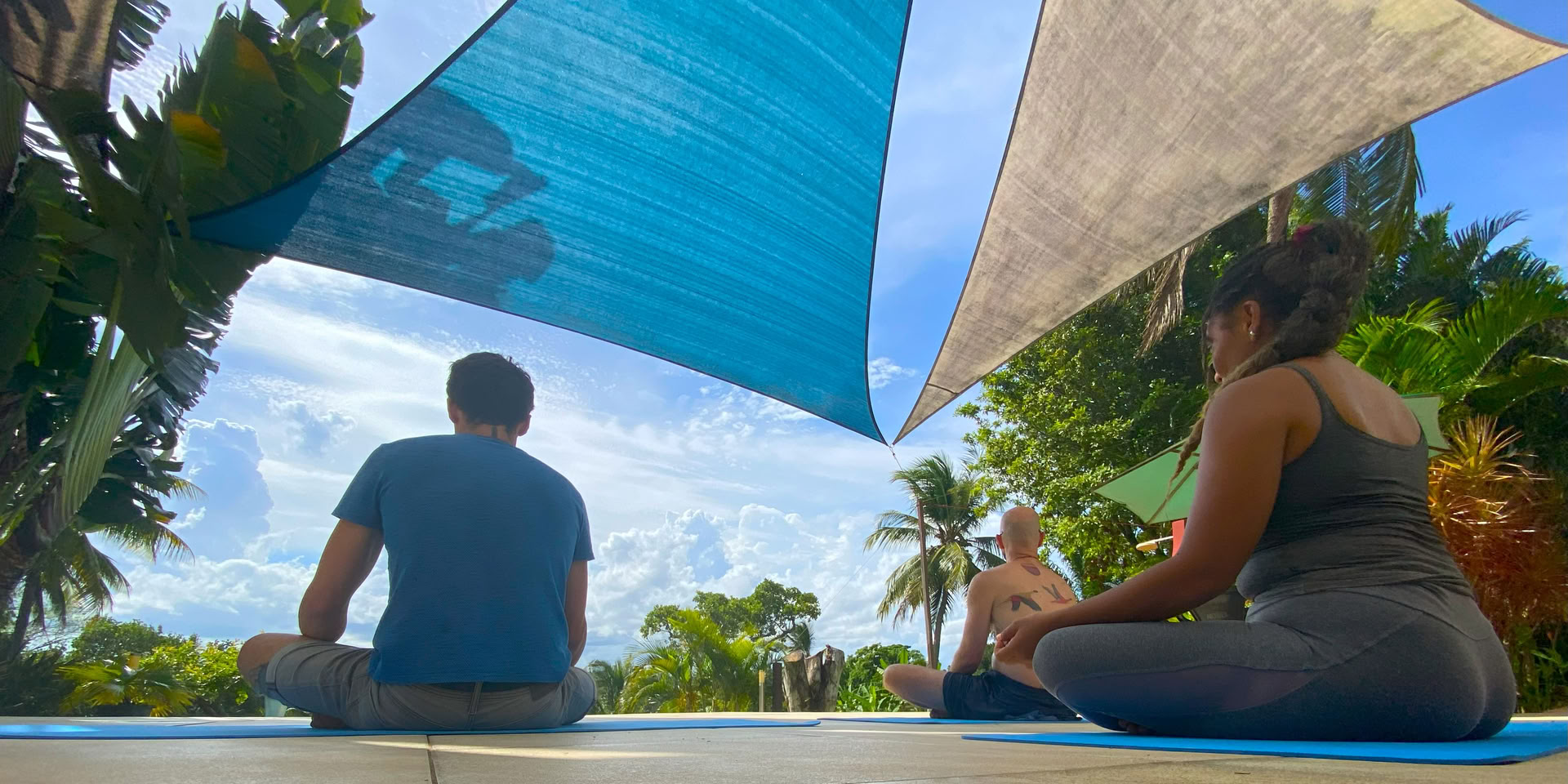 14 días Retiro de Ayahuasca con Flow Brazil Yoga / Meditación y Masajes