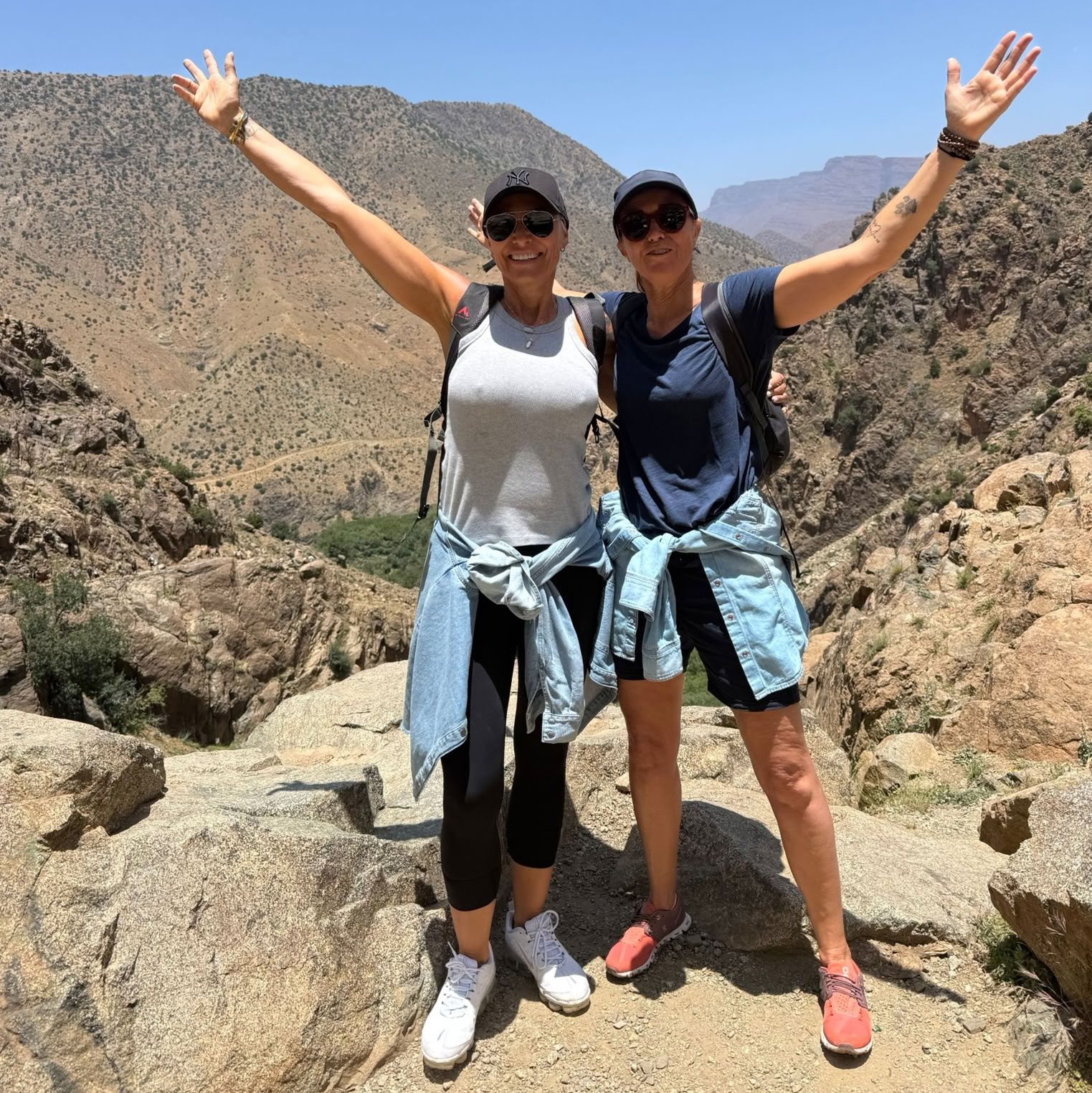 Retiro de Yoga & Safari con Béa y Daphné