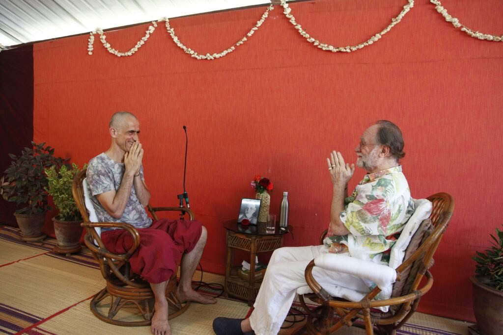 Sábado + Domingo por la mañana: Yoga y Meditación