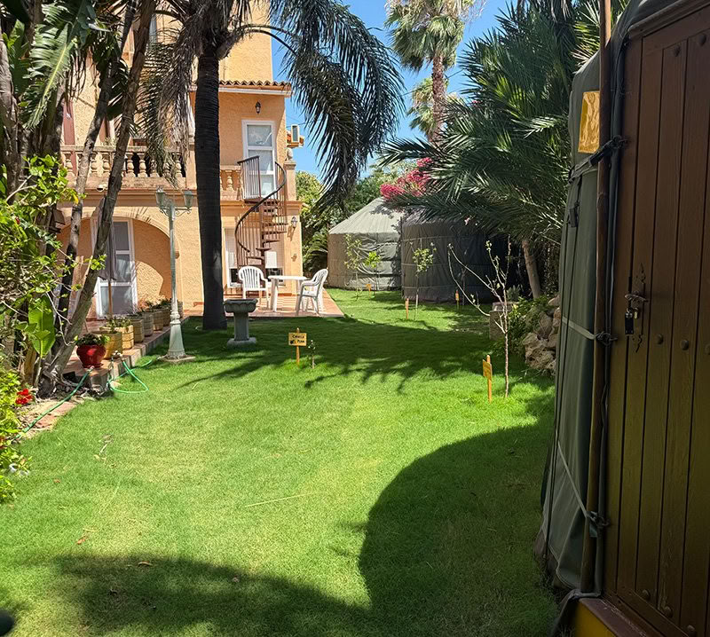 Sábado + Domingo por la mañana: Yoga y Meditación