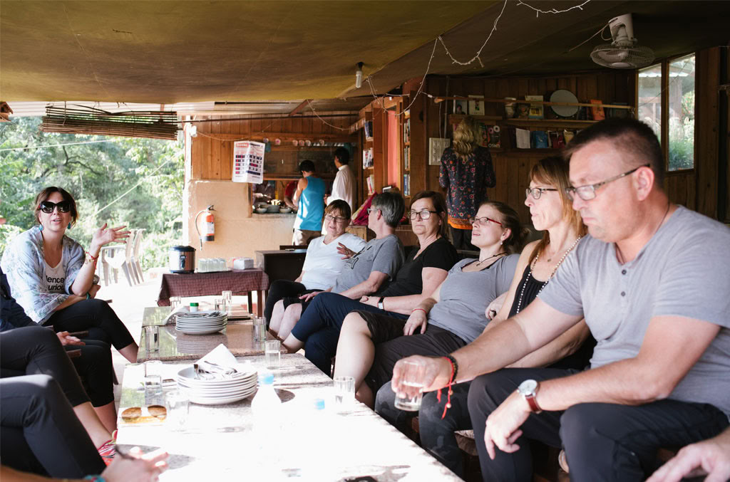 100 Horas de Formación de Profesores de Yoga en Rishikesh
