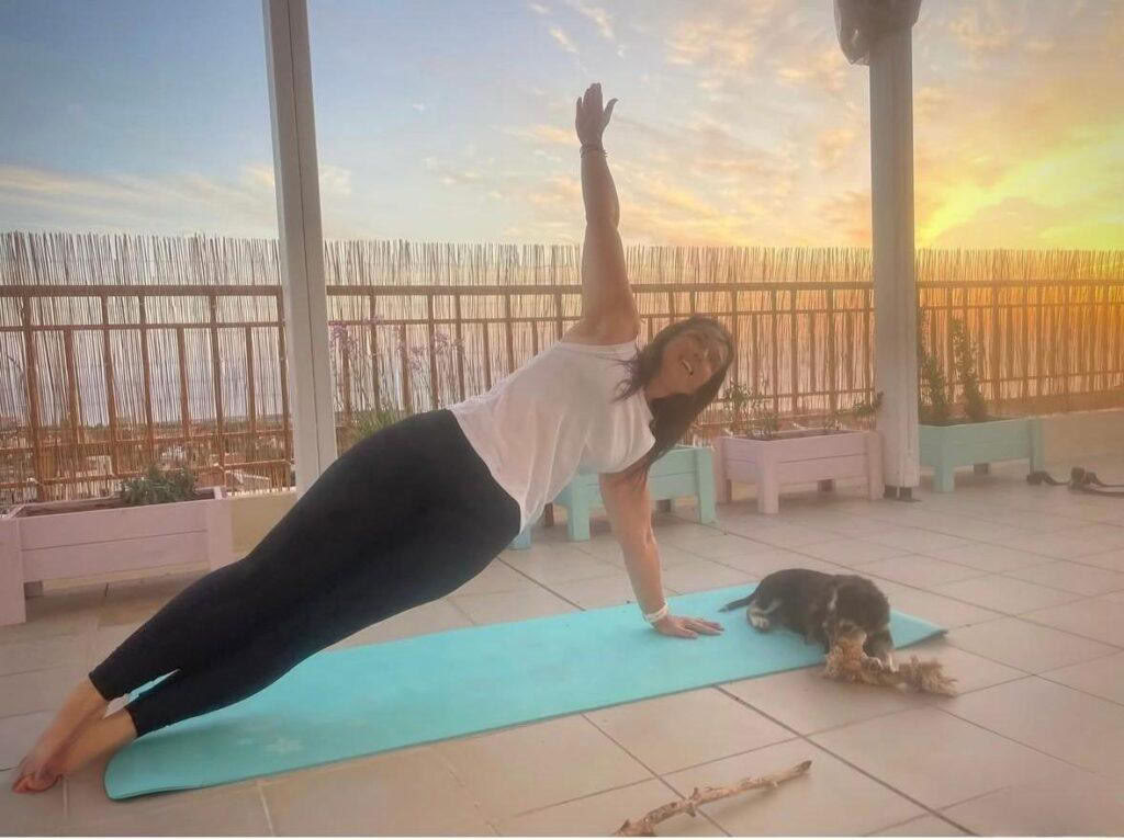 Clase de Yoga con Cachorros