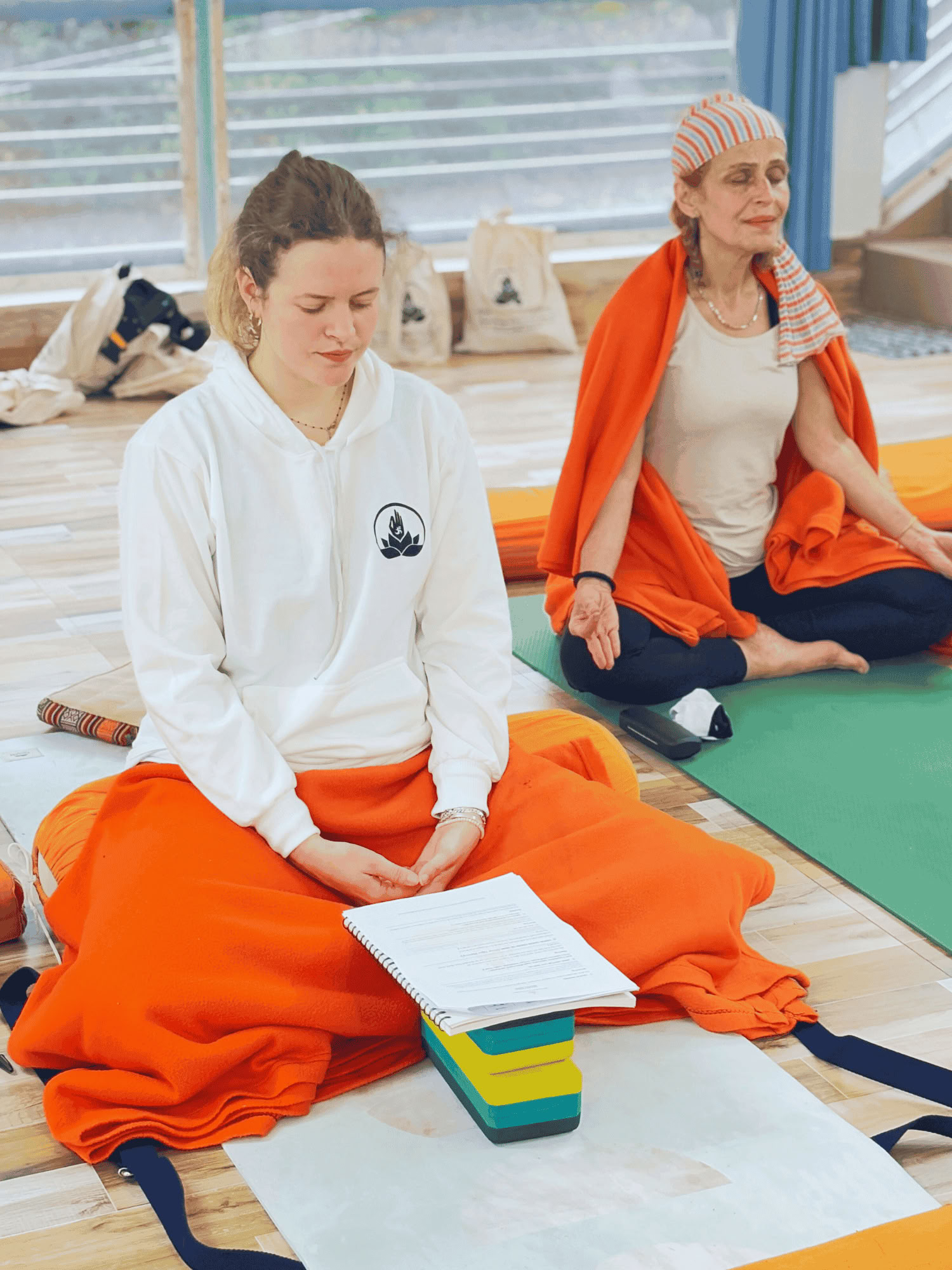 300 Horas de Formación Avanzada de Profesores de Kundalini Yoga en Rishikesh, India – Abril de 2026