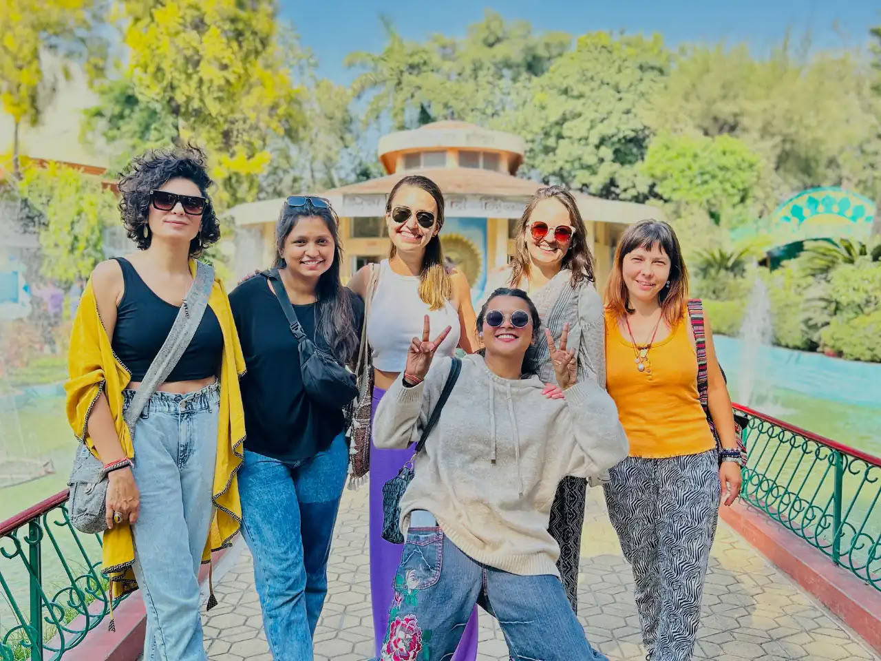 10 Días de Formación de Profesores de Yoga Aéreo en Rishikesh