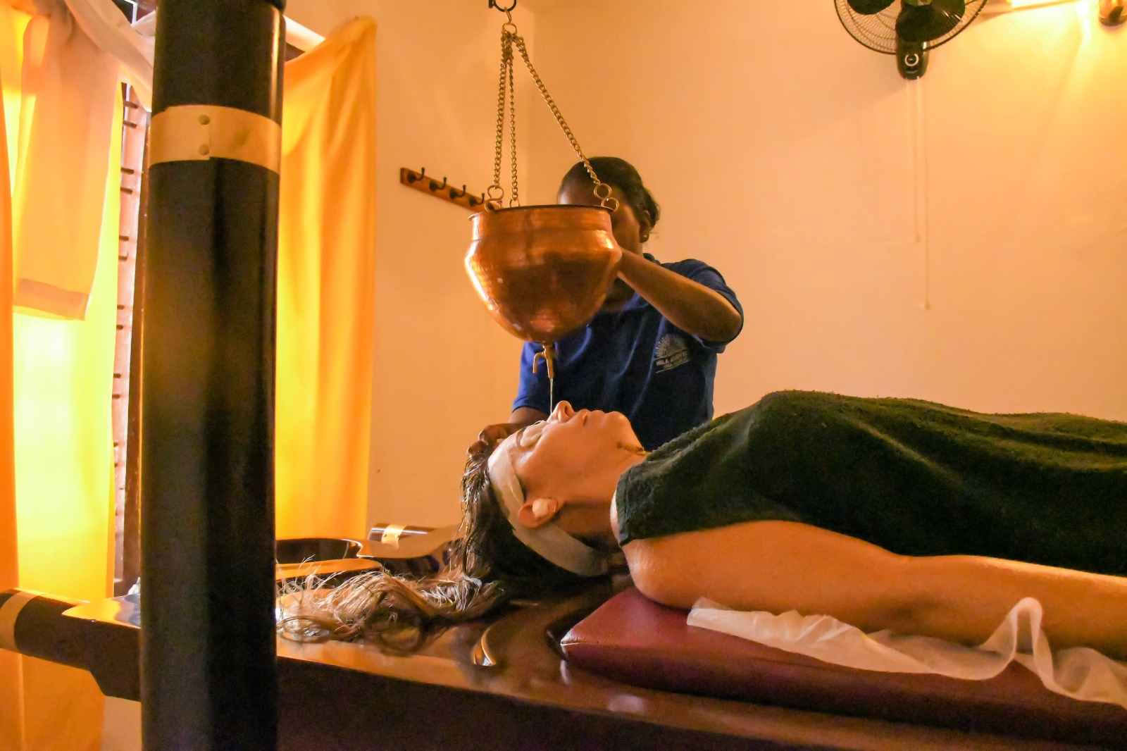 Retiro de Panchakarma y Yoga de 14 días en Varkala, Kerala