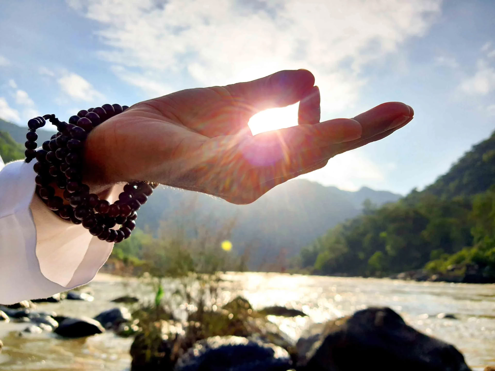 Retiro de meditación inmersiva para el bienestar mental, bienestar emocional, equilibrio interior y despertar