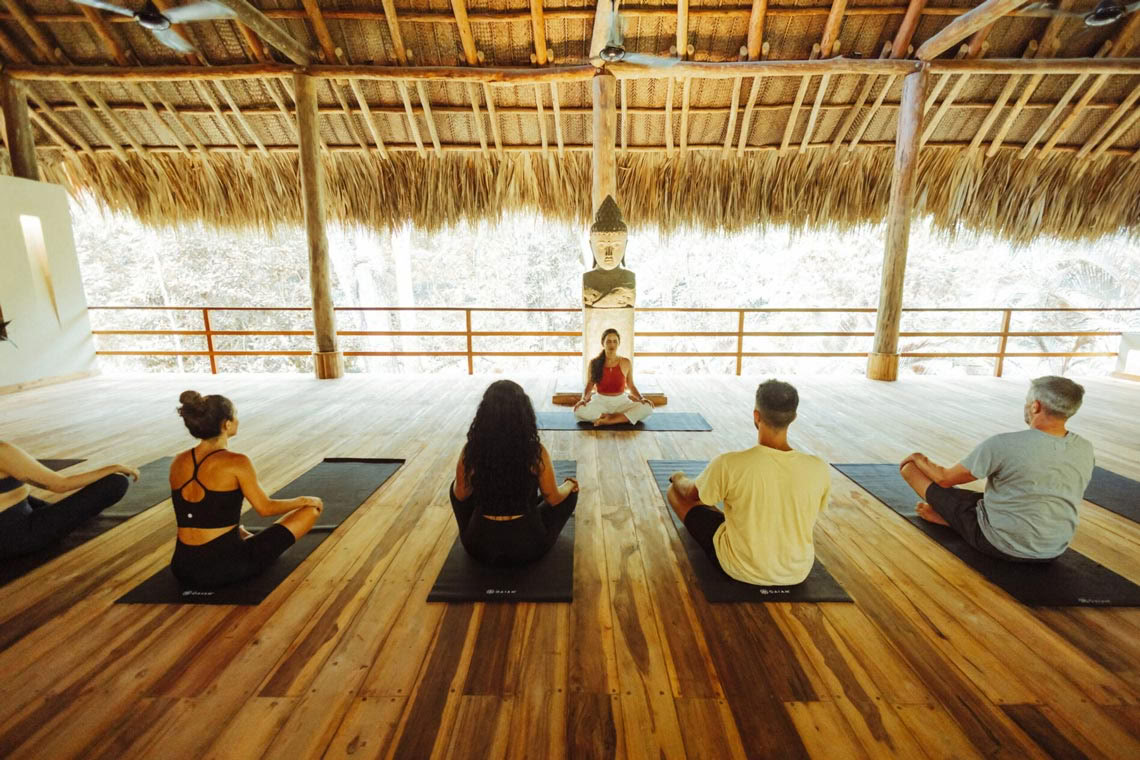 Mindfulness Retiro: Cultiva la calma y la presencia
