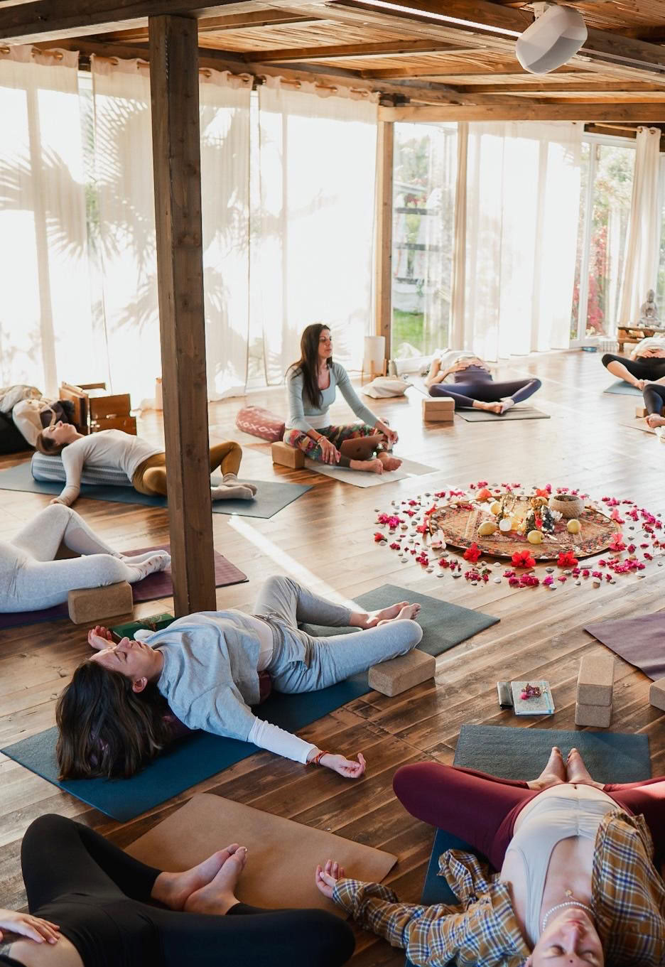 Floripa Summer Play: Yoga, Acro e Inversiones