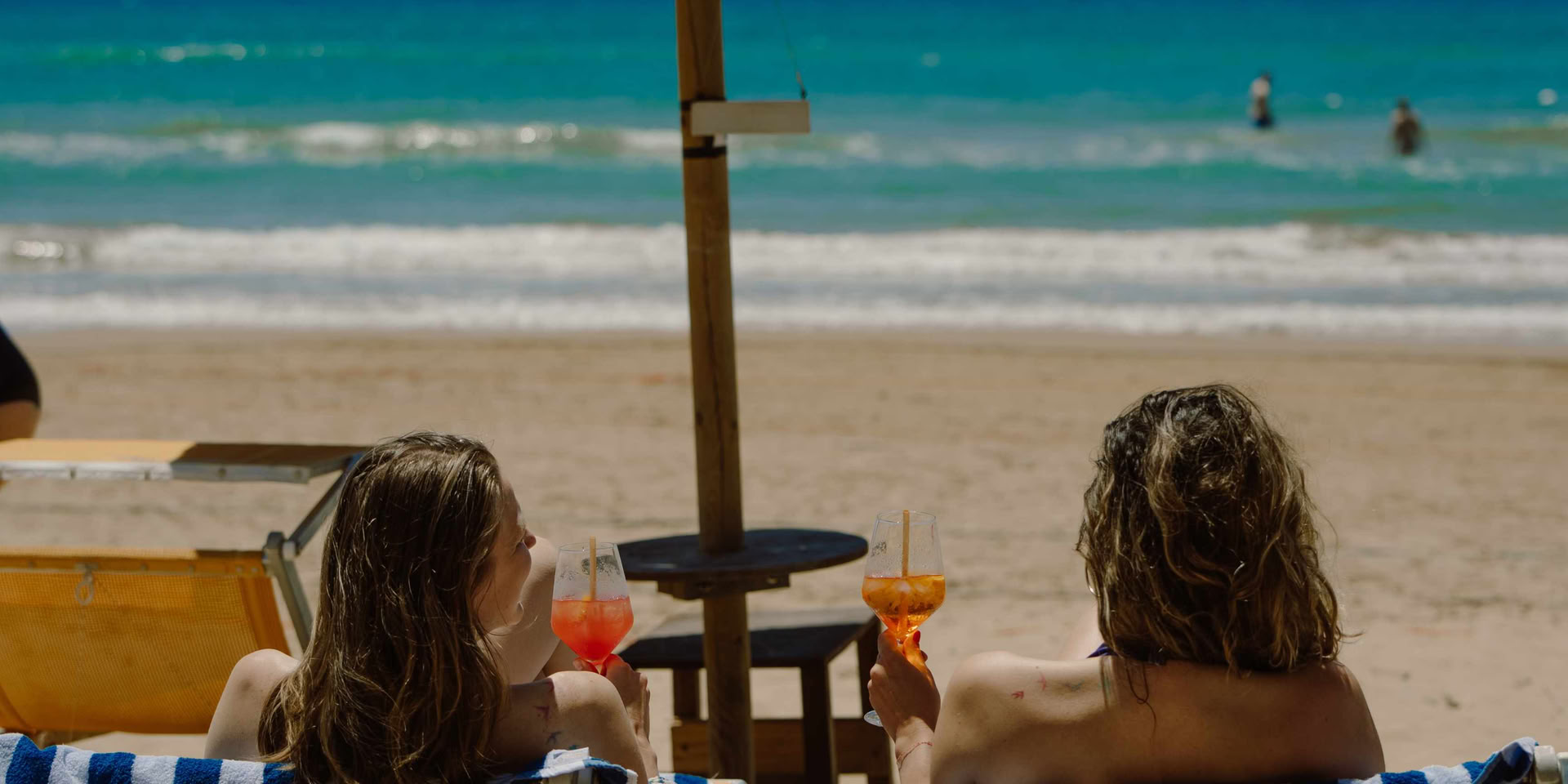 Floripa Summer Play: Yoga, Acro e Inversiones