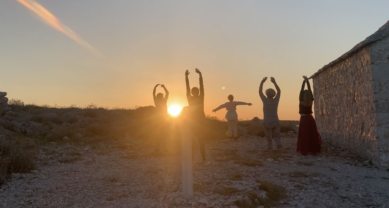 Retiro de yoga para resetear y relajarse de 4 días