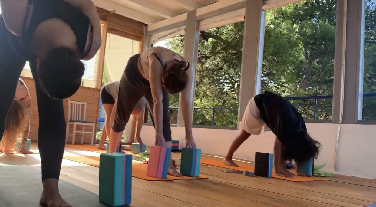 Retiro de yoga para resetear y relajarse de 4 días