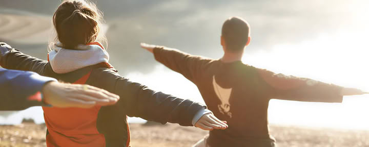 Retiro de yoga de invierno en España: calma previa a la Navidad