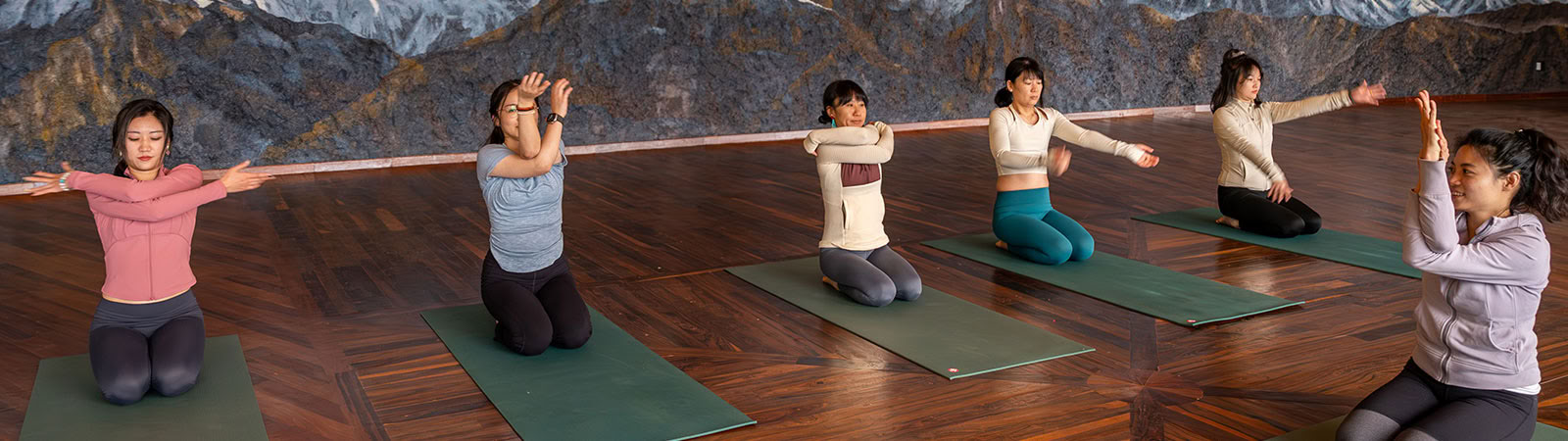 Retiro de inmersión en yoga