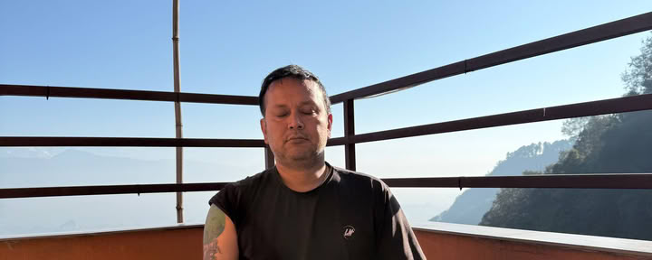 Curso de formación de profesores de yoga multiestilo de 500 horas en 30 días en Nepal