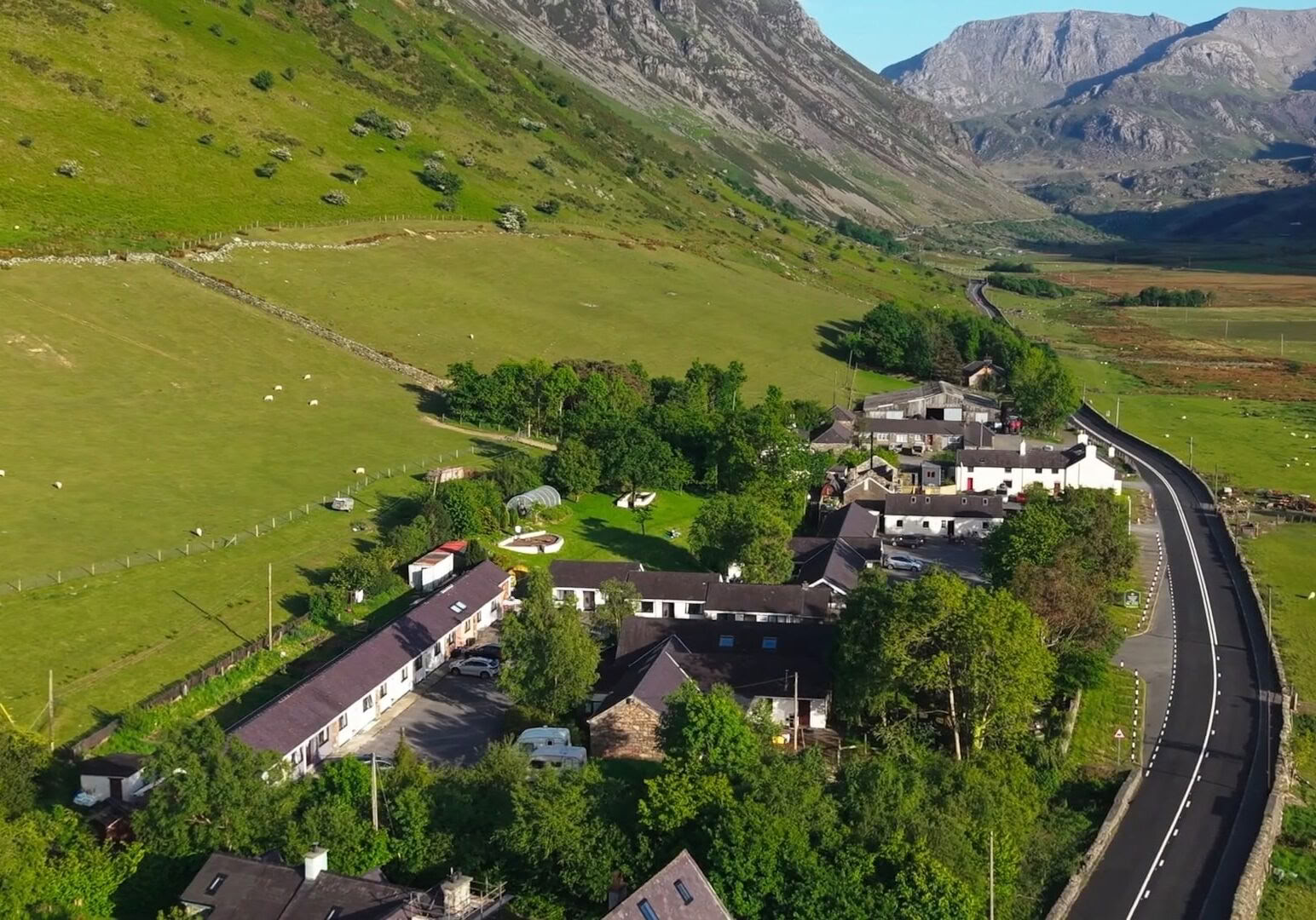 Caminata salvaje, yoga y meditación en agosto en Eryri – Snowdonia