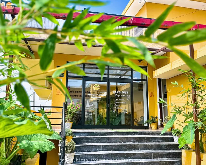 Formación de Profesor de Yin Yoga de 500 Horas en Uluwatu, Bali