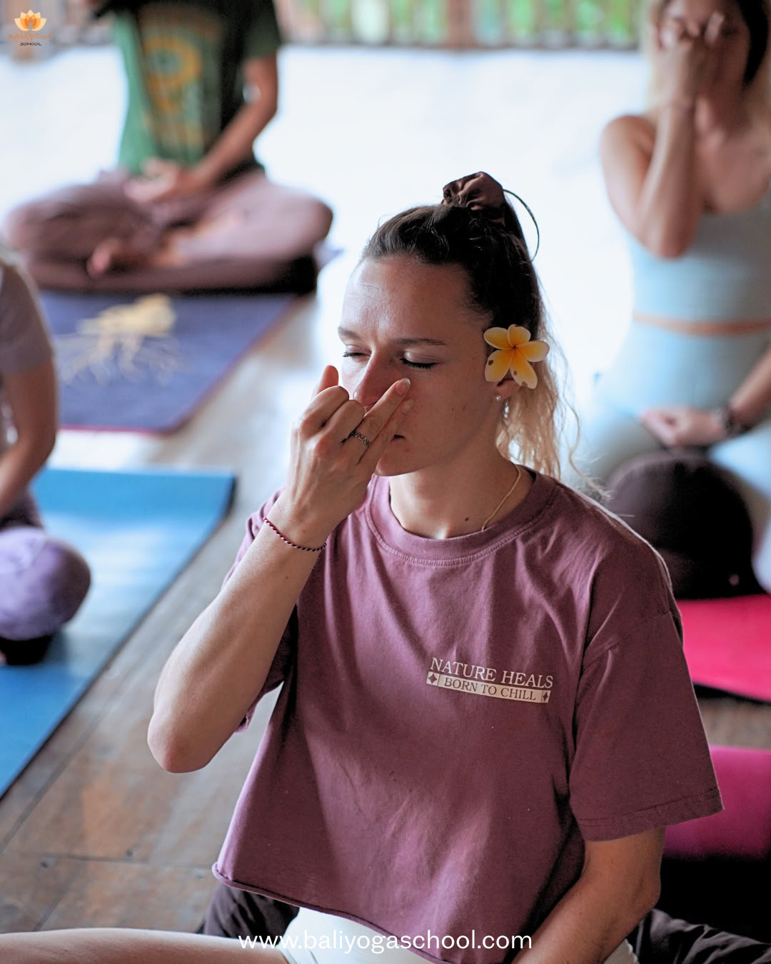 Formación de profesores de Yin Yoga de 100 horas en Bali, Indonesia