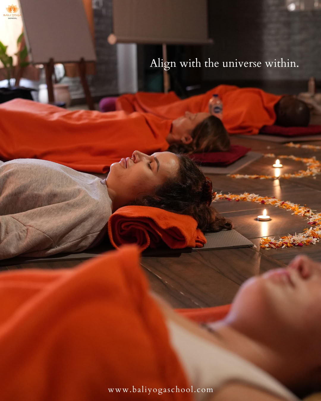 Formación de profesores de yoga de 100 horas en Rishikesh, India