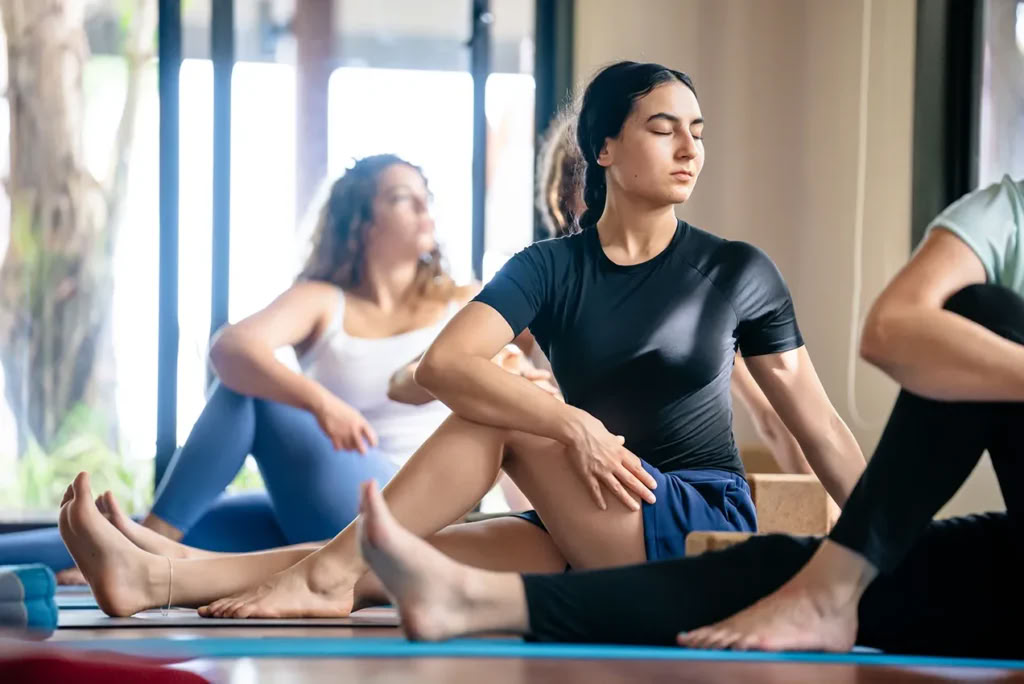 Retiro de yoga para mujeres Brilla desde dentro en Tailandia