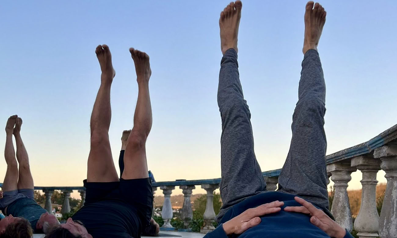 Retiro de yoga y surf en septiembre en Portugal