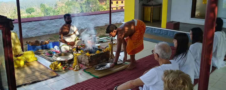 Retiro de Yoga en un ashram