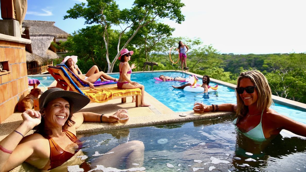 Retiro de yoga y fitness aéreo