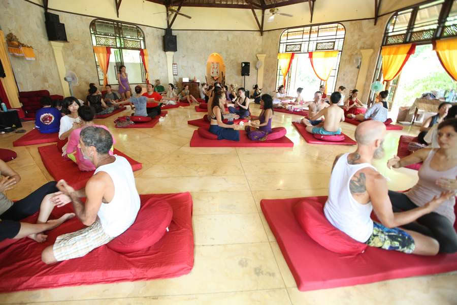 Aprendiendo el amor en el paraíso