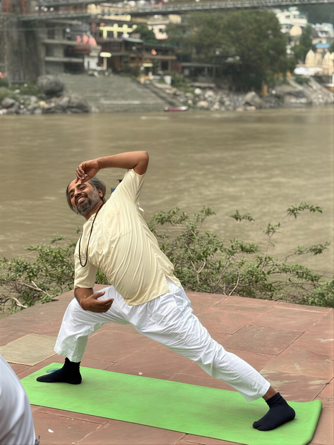 Formación de Profesores de Yoga de 200 Horas en Rishikesh, India