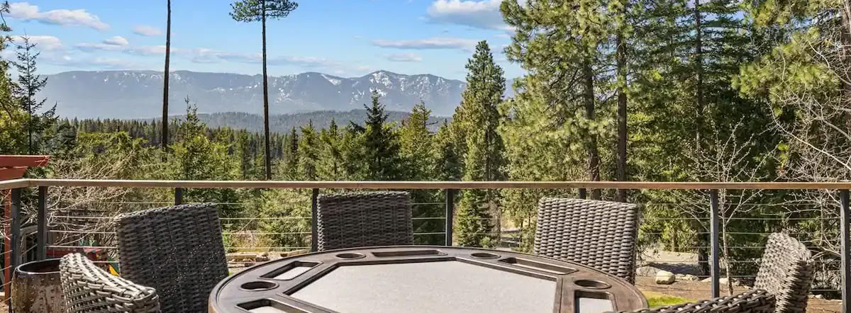 Retiro de yoga, senderismo y pickleball en Cascades