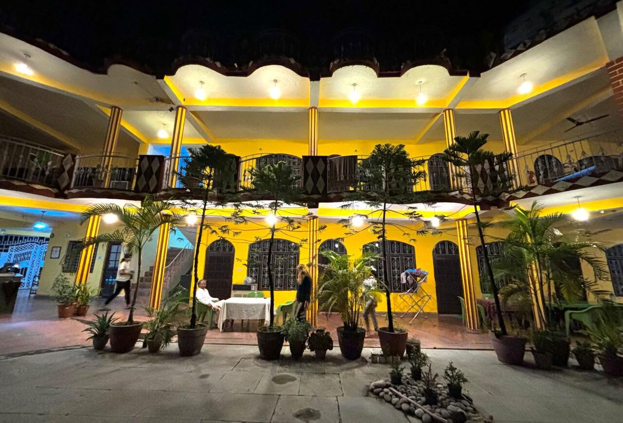 Formación de profesores de yoga de 100 horas en Rishikesh