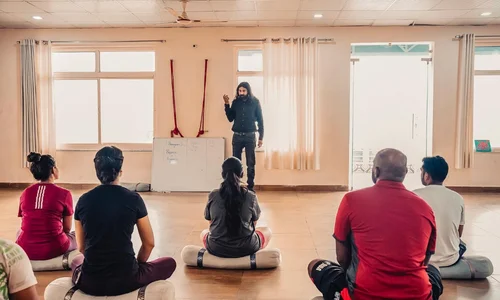 TTC de Yoga de 100 Horas