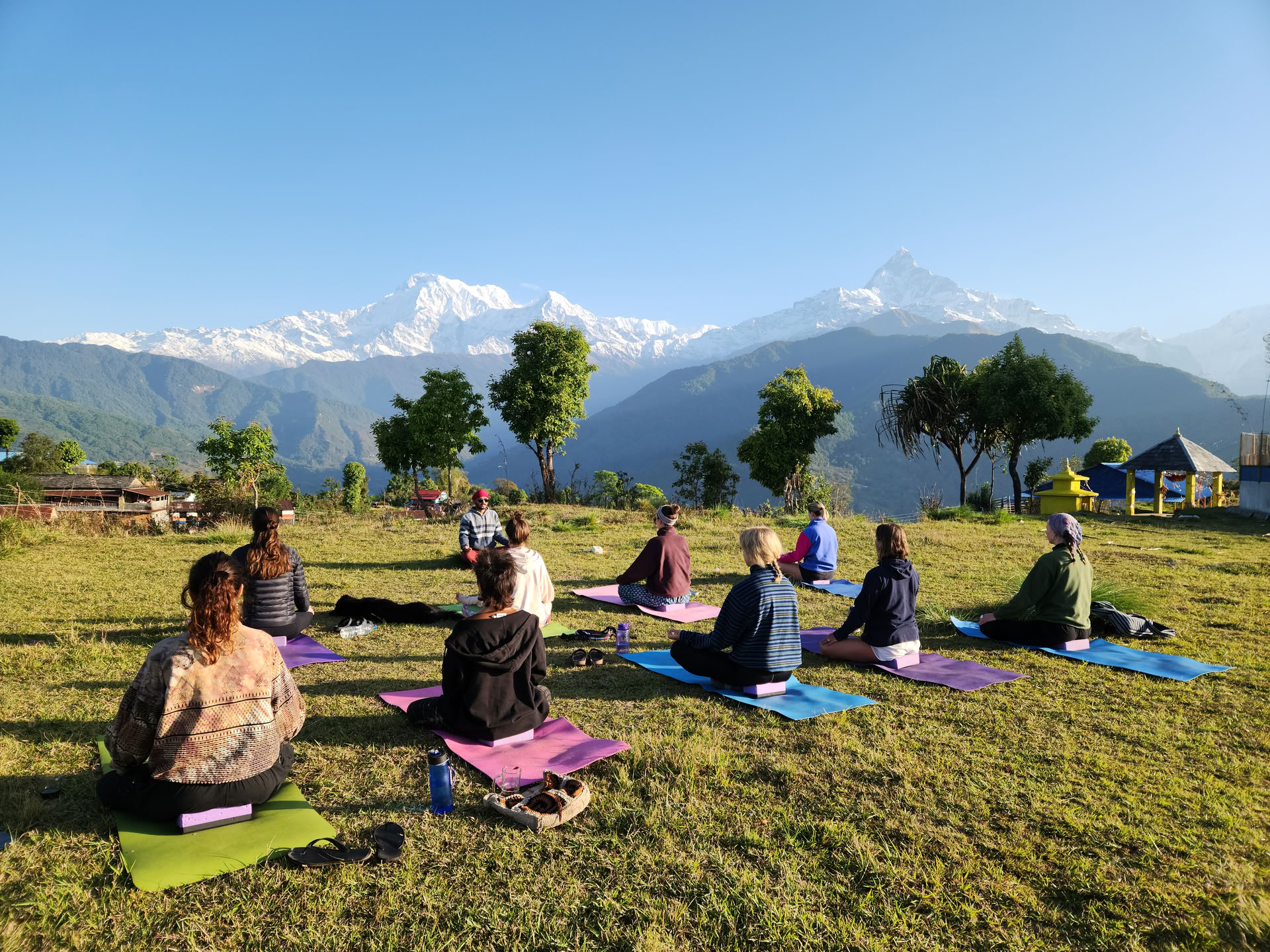 Curso de Formación de Profesores de Yoga con Vistas al Himalaya (5 de septiembre de 2026)
