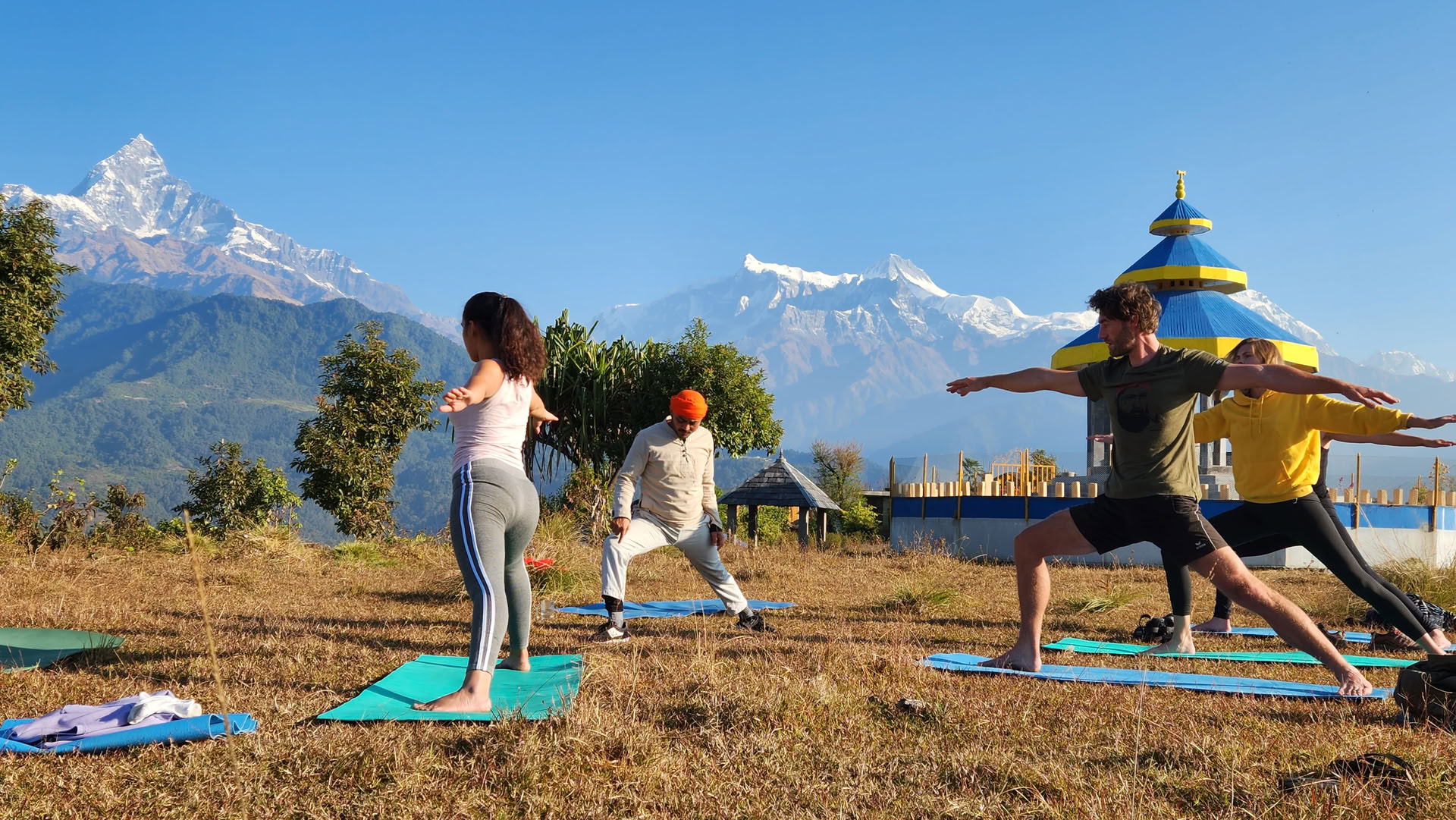 4 días/3 noches: retiro de yoga en Astam