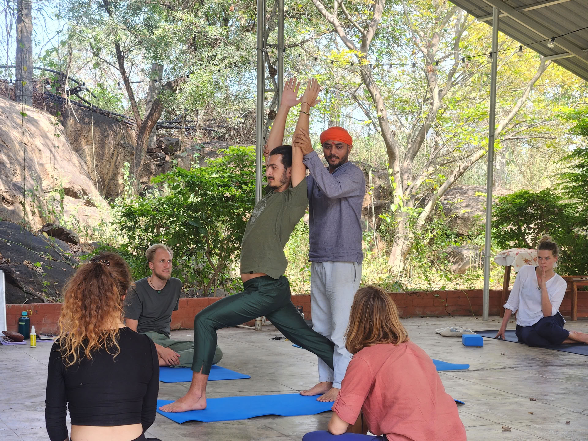 Formación de Profesores de Yoga de 200 Horas