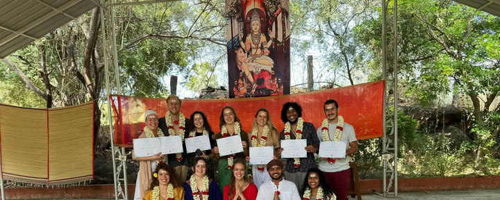 Formación de Profesores de Yoga de 200 Horas