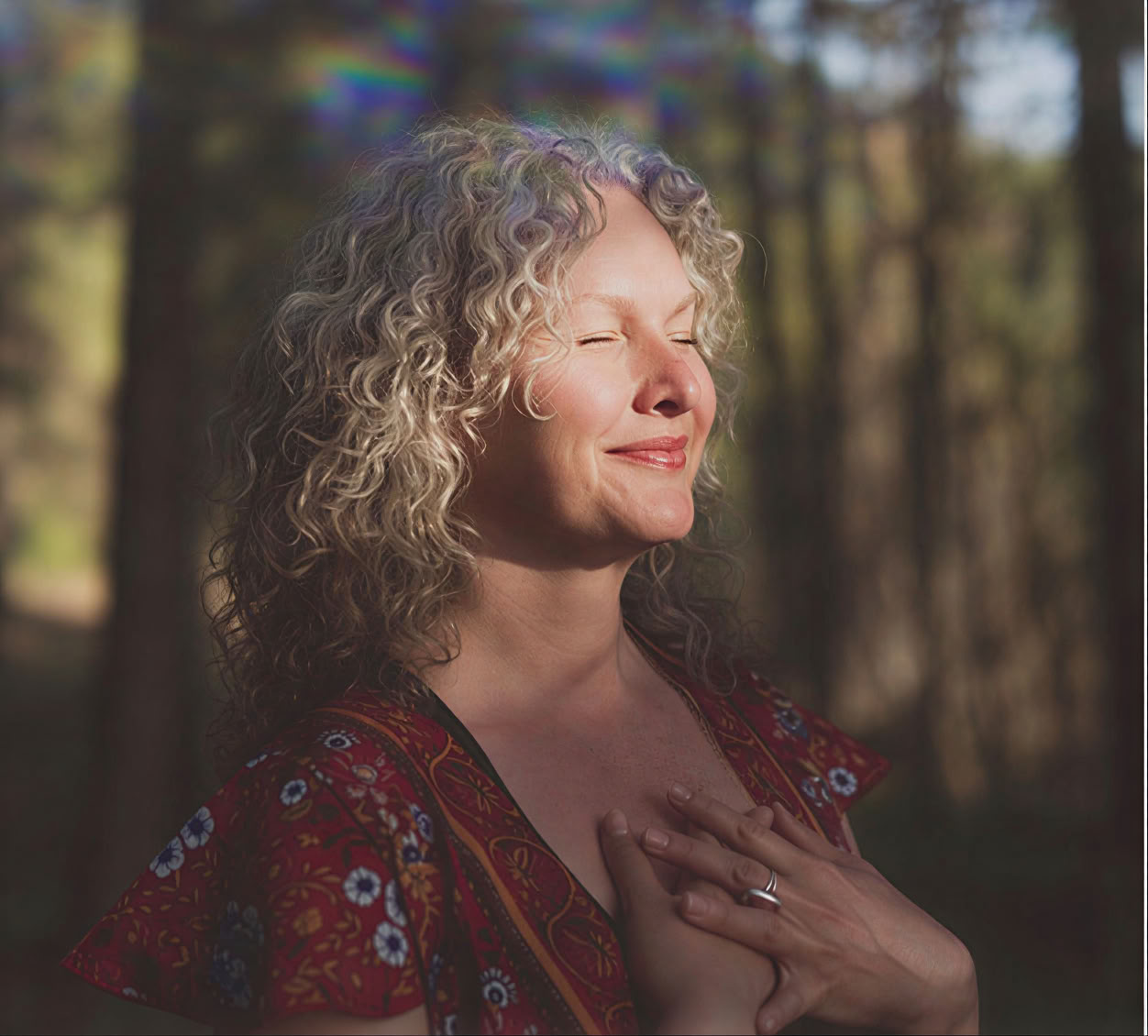 Un retiro de terapia de yoga basado en la naturaleza