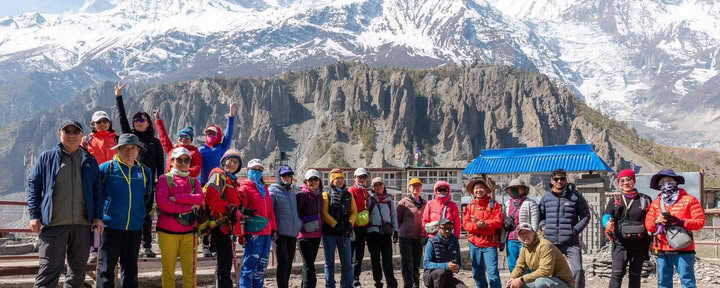 Trekking de yoga por el circuito de Annapurna con el lago Tilicho