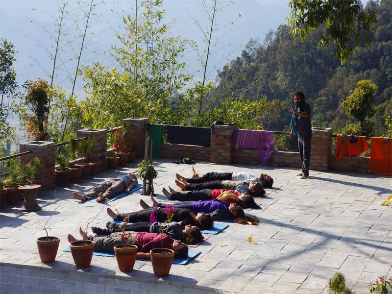 Retiro de yoga de limpieza y desintoxicación natural en Nepal
