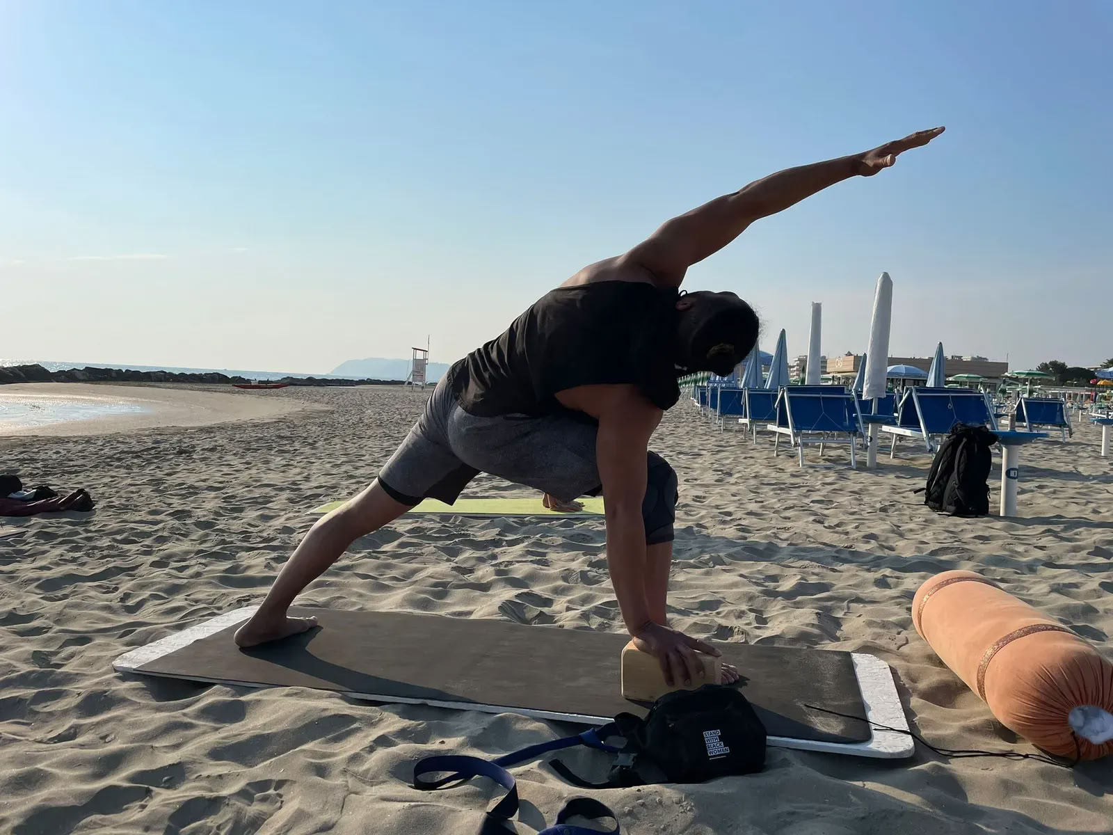 Curso de formación de yoga de 100 horas en Italia