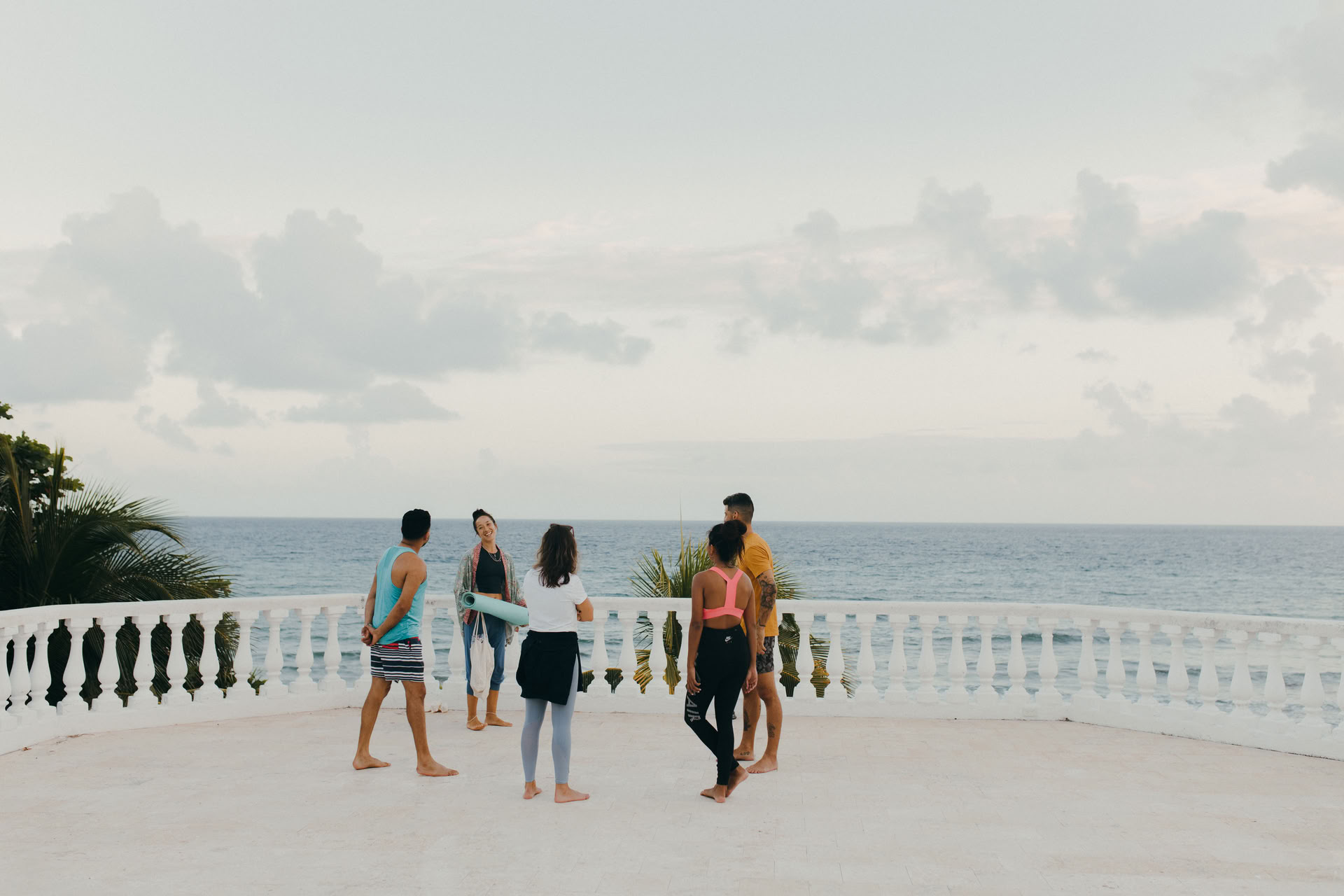 Retiro de 7 días de yoga y meditación Ocean Flow aquí y ahora