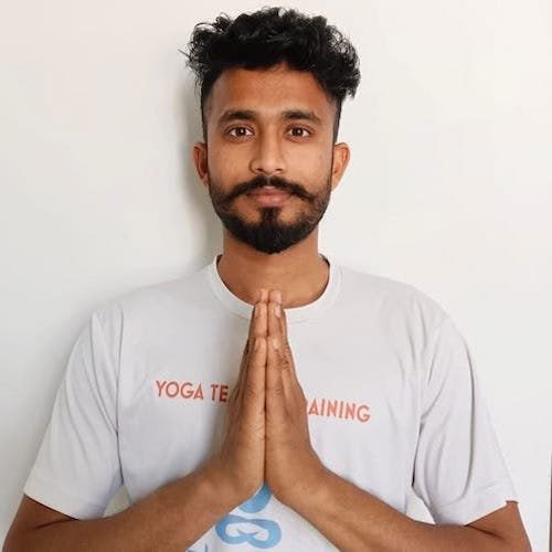TTC de Yoga de 200 Horas Multiestilo: Hatha, Ashtanga, Yin y Aéreo