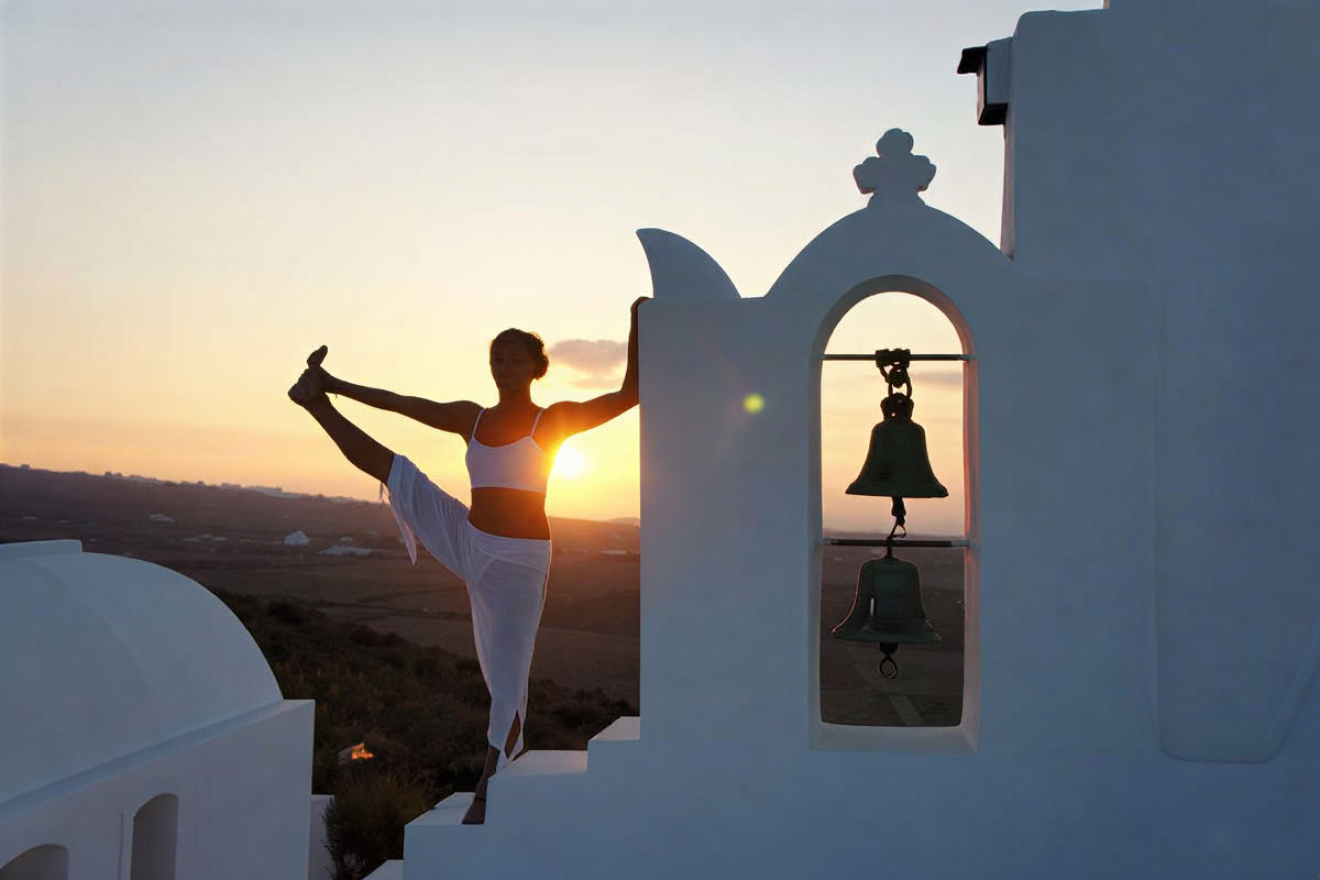 Vacaciones de yoga en Santorini